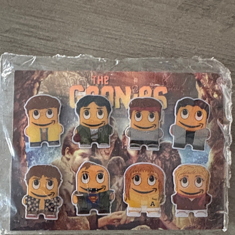 The Goonies Character pin Set